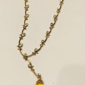 Jewelry - Gold rhinestone necklace Jewelry - Gold rhinestone necklace